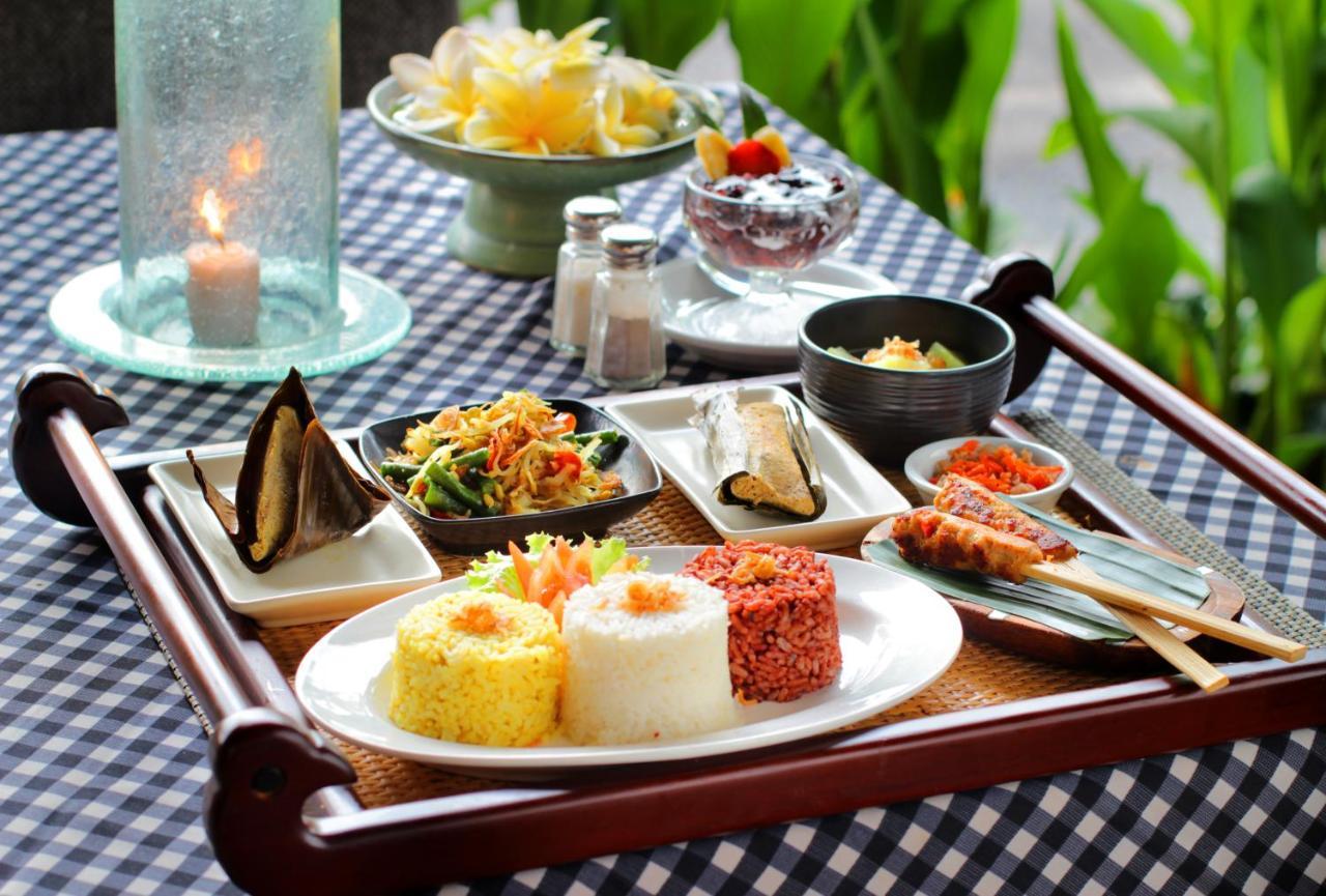 Adi Dharma Hotel Legian Екстер'єр фото