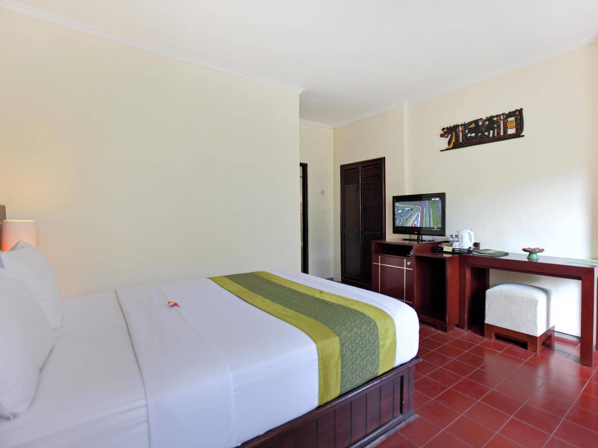 Adi Dharma Hotel Legian Екстер'єр фото